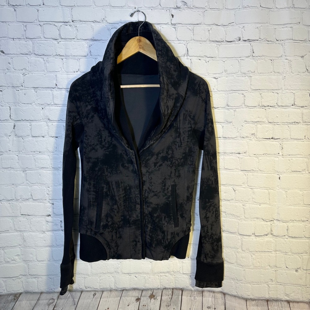Lululemon To Class Jacket 6 Black Grey Tie Dye Wash Marble Button Shawl Collar